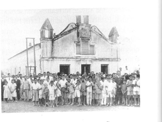 PRIMEIRA IGREJA