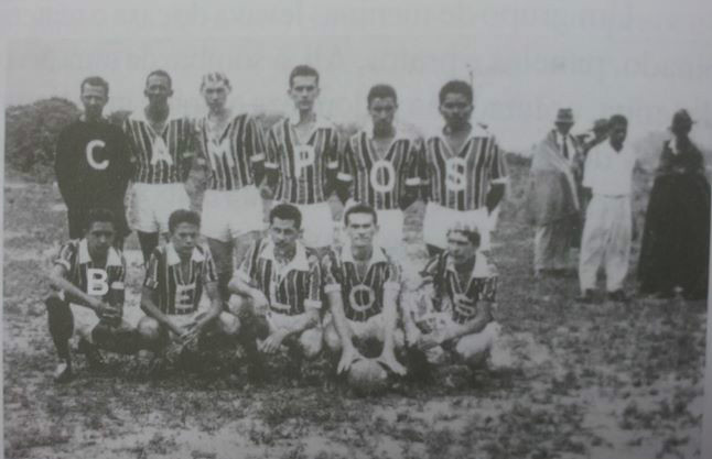 JOGO DE FUTEBOL ANOS 60