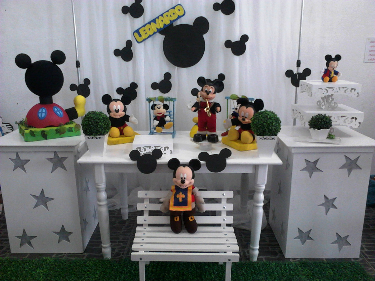 mesa decorada do mickey , mesa do mickey para alugar em sbc ,