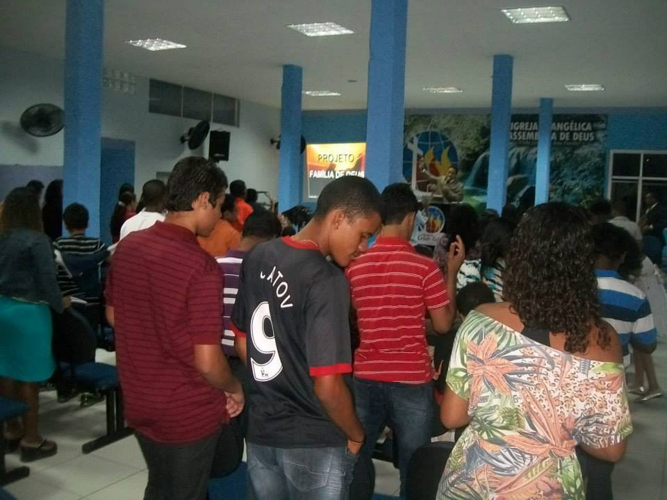 TUDO PARA A GLORIA DE DEUS