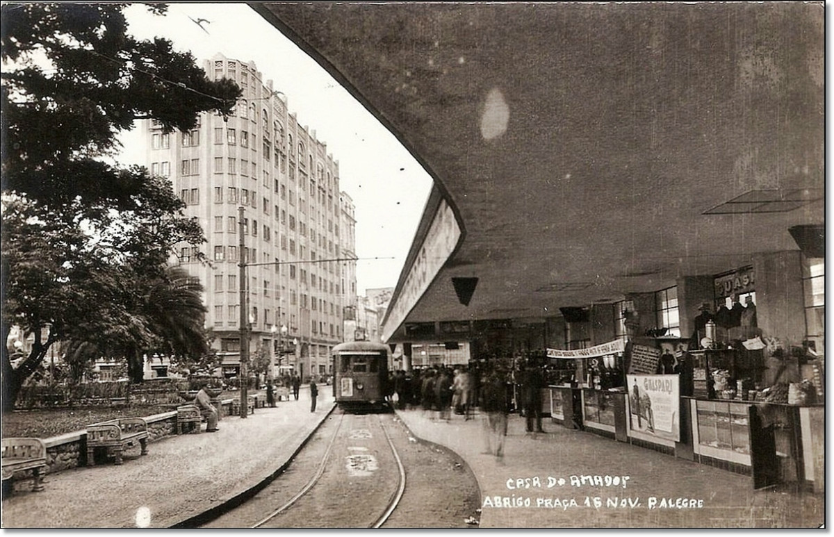 Abrigo de bondes praça XV déc. 1950.