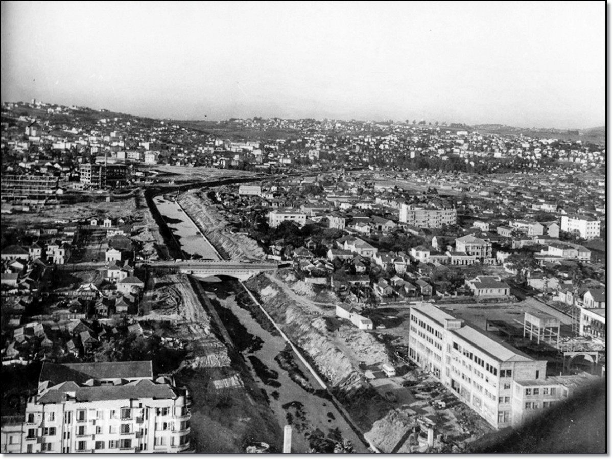 Av. Ipiranga, bairro Santana década de 1950.