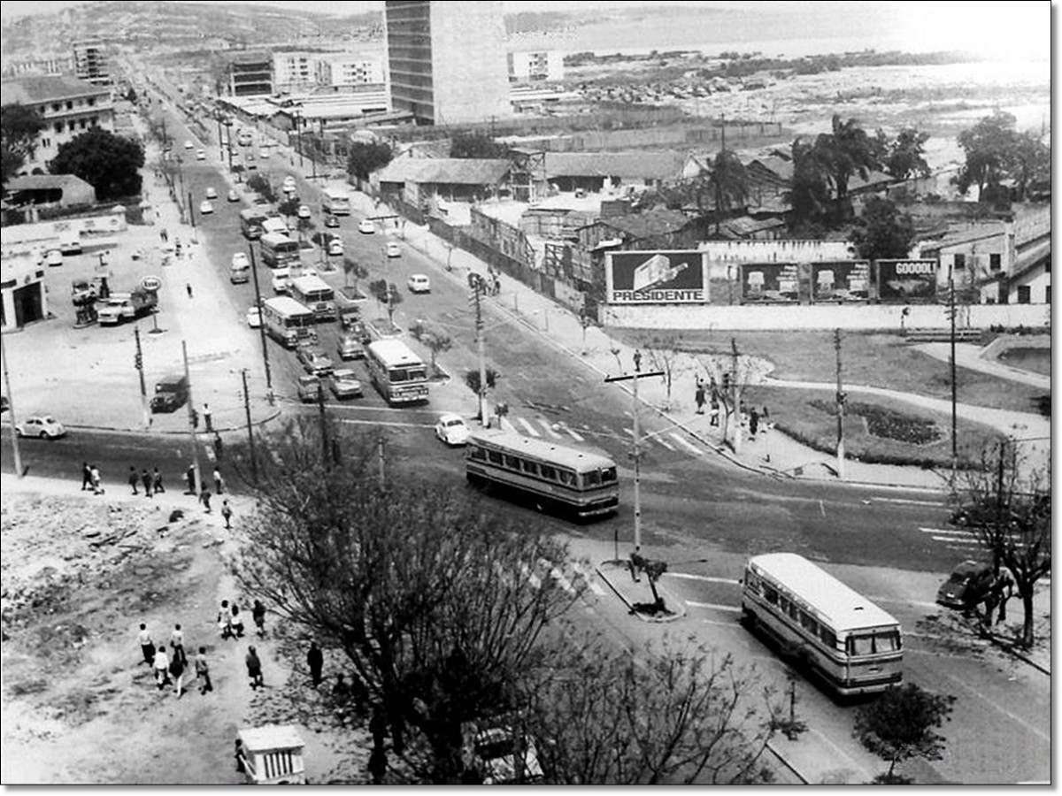 Av. Borges de Medeiros com Praia de Belas déc. 70