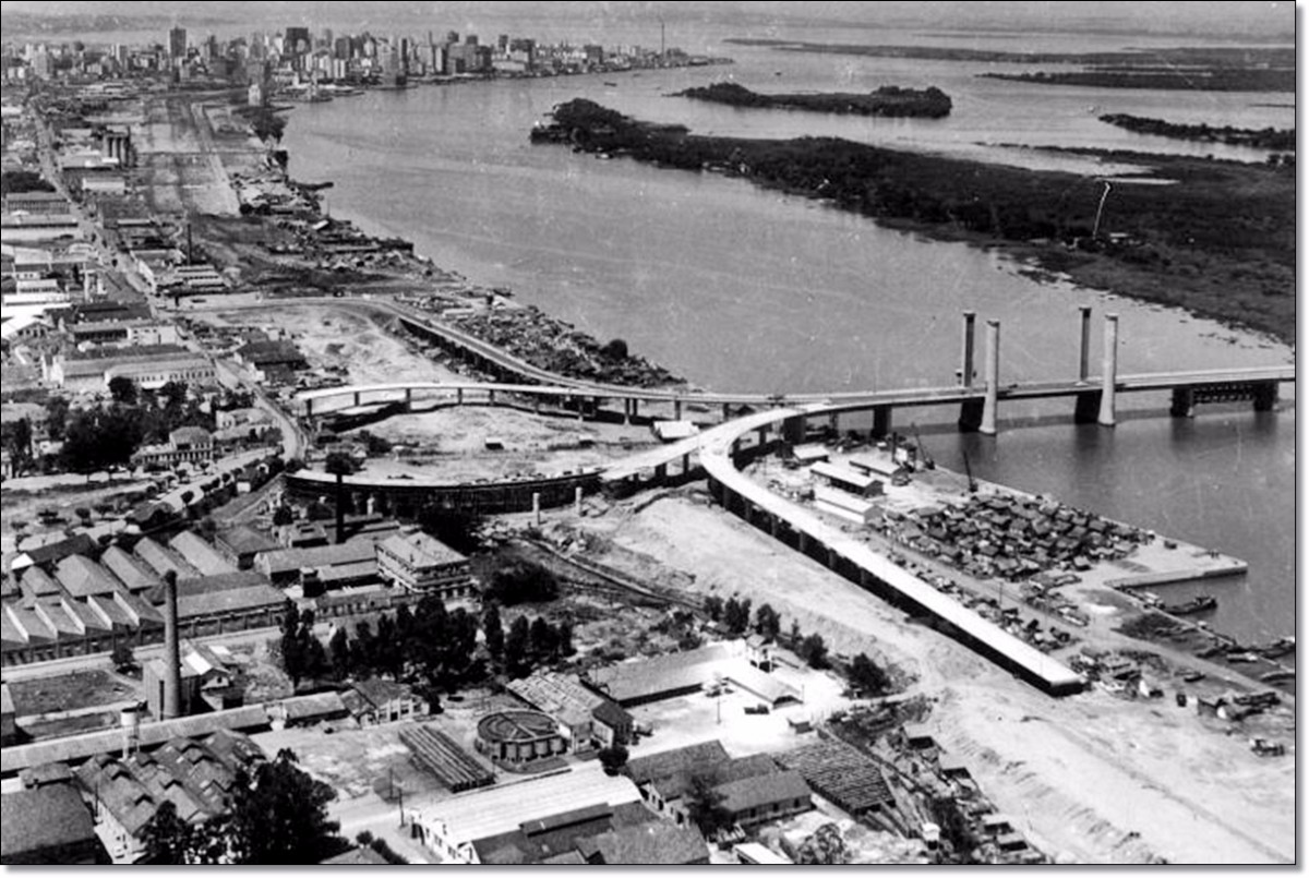 Construção da ponte do guaíba década de 1950.