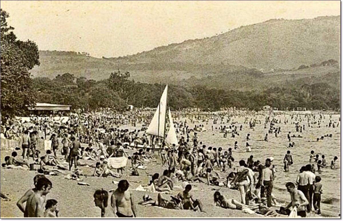 Praia de Ipanema, zona sul, déc. 70