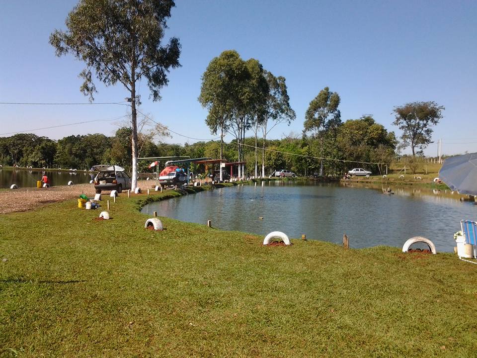 Tanque de tilápias