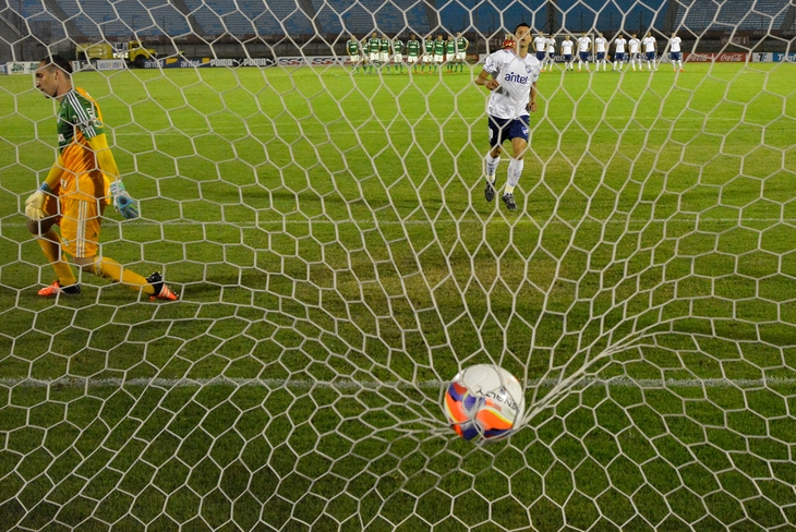 Nacional supera Palmeiras nos pênaltis e fica com o título da Copa Antel