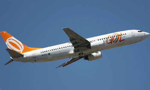 B. 737 Decolagem