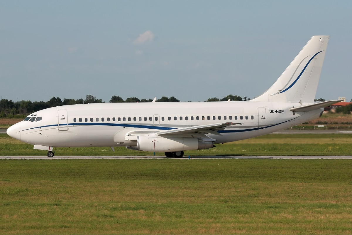 Boeing 737-200 - Imperial