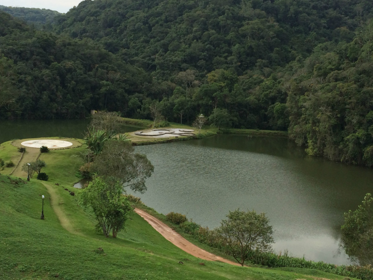 Lago da pousada