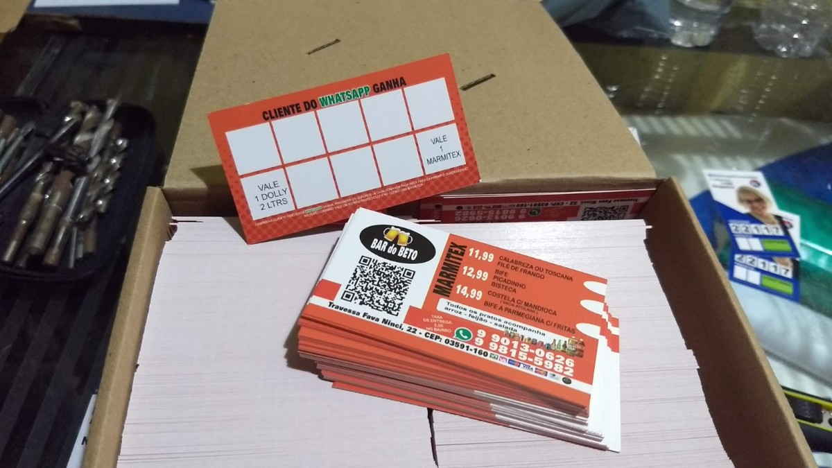 CARTÃO DE VISITAS