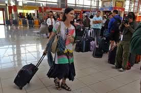Yoani Sanchez chega ao Aeroporto Jose Martí - Cuba