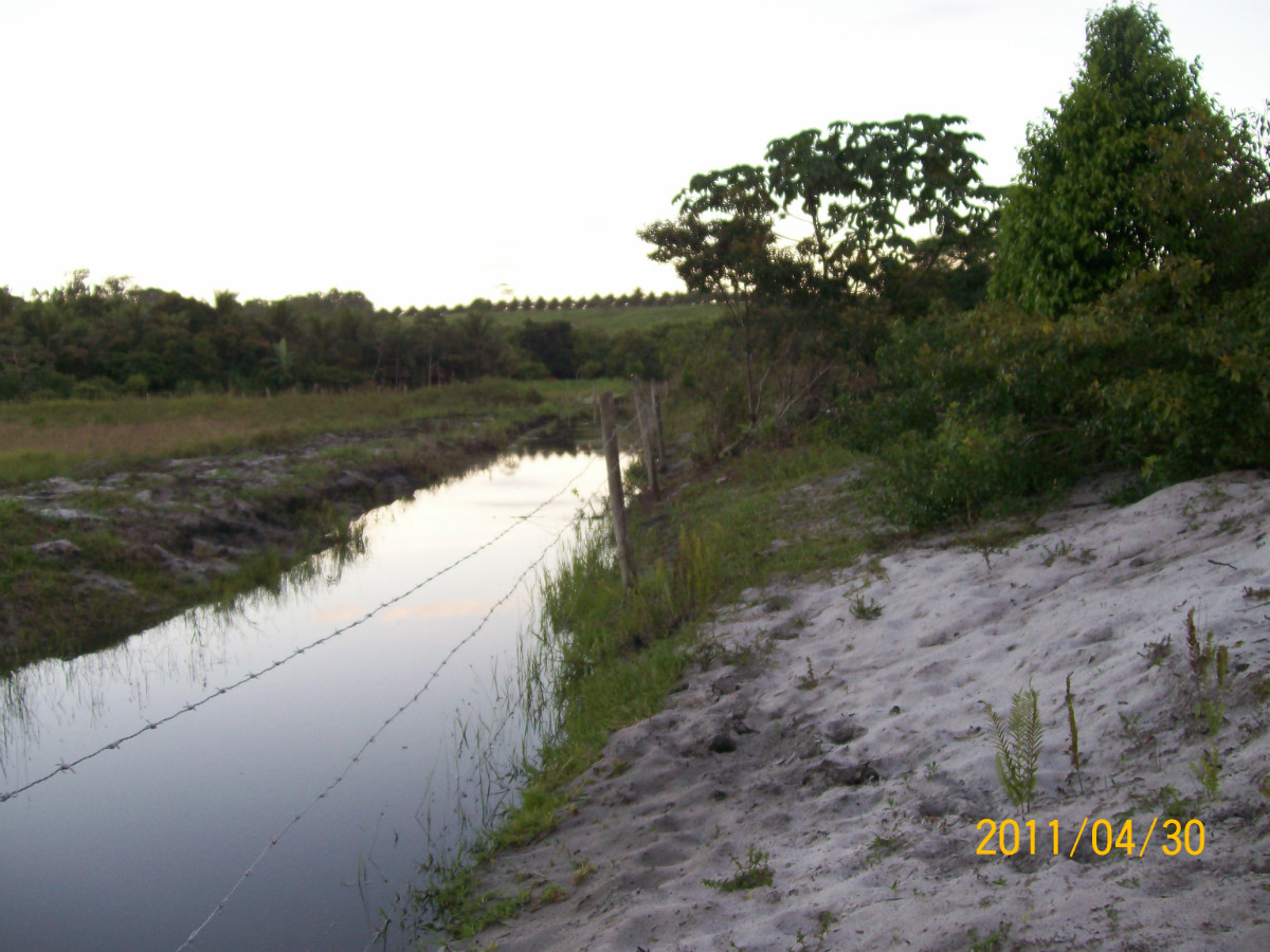 corrego das pedras