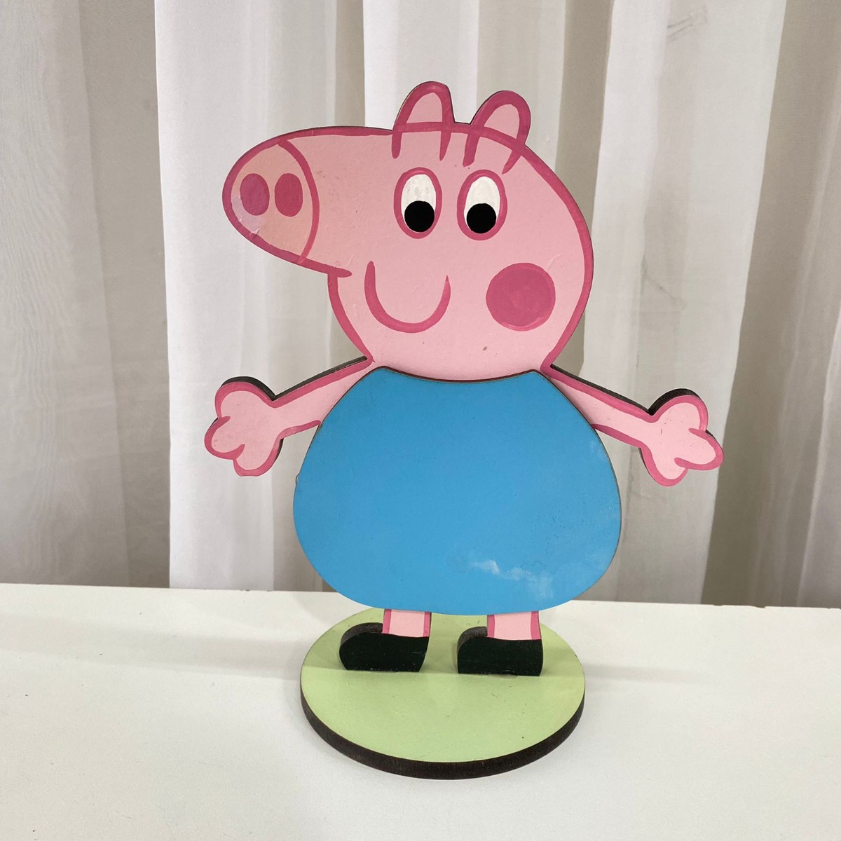 Casinha Peppa Pig e Rebeca