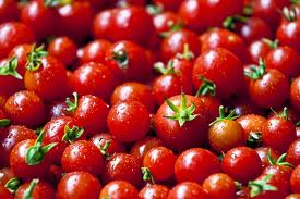 TOMATE CHERRY