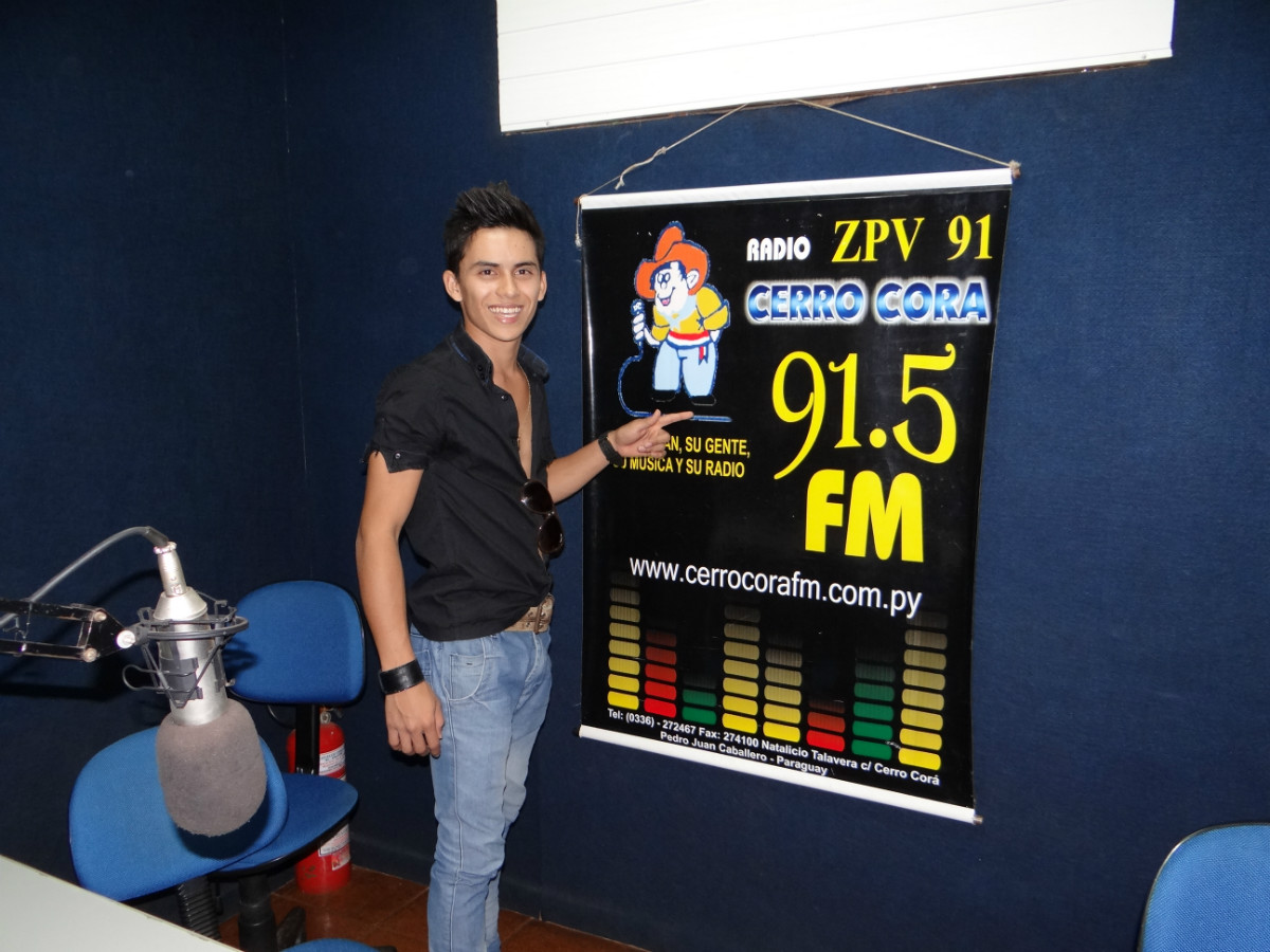 cerro cora fm