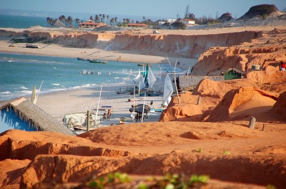 CANOA QUEBRADA