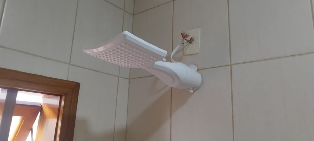 Instala&ccedil;&atilde;o de ducha de banho realizada em Sorocaba
