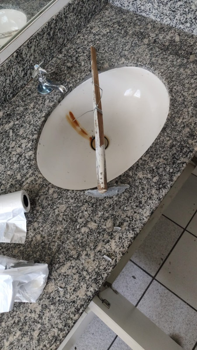 Instala&ccedil;&atilde;o de cuba e torneira realizada em Sorocaba