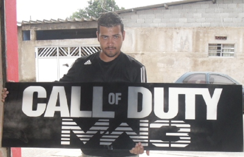 Placa Lan house