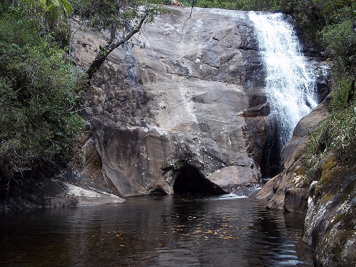 cachoeira do arco iris