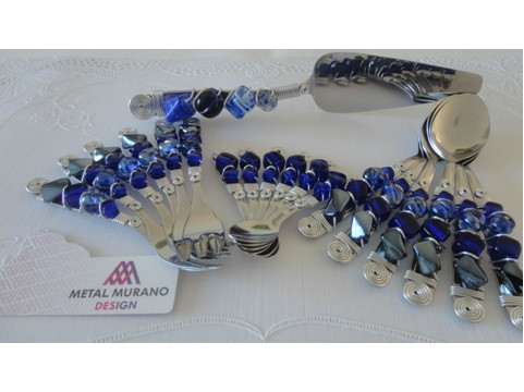 https://img.comunidades.net/met/metalmuranodesign/Conjunto_sobremesa_azul_royal_site.jpg