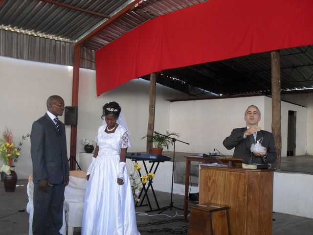 Pr Nivaldo Celebrando as bodas de casamento