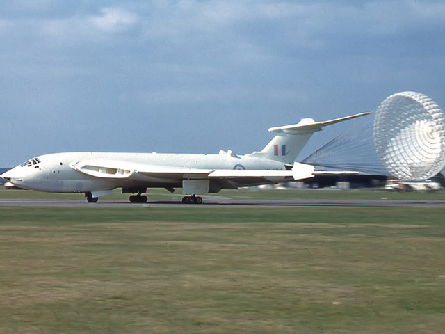 Handley Page Victor