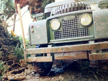 Land-Rover-Ambulance_07