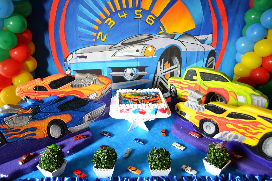 Hot Wheels 9