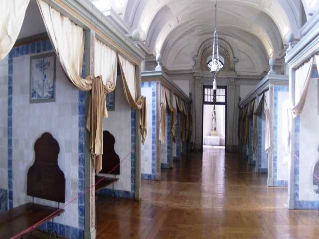 AA