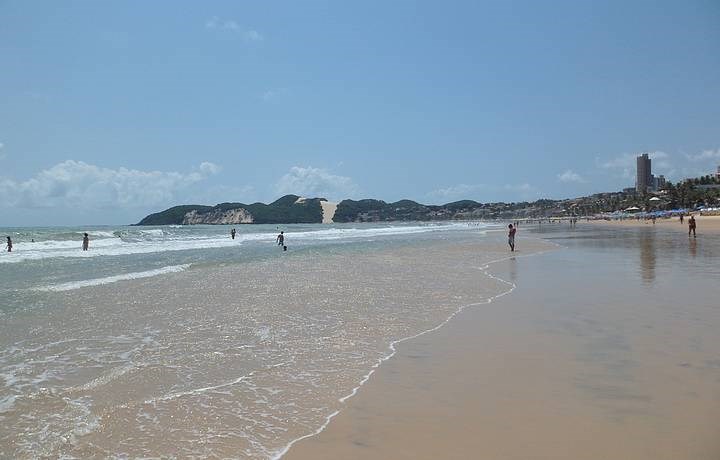 vista para o Morro do Careca (cartão postal de Natal).