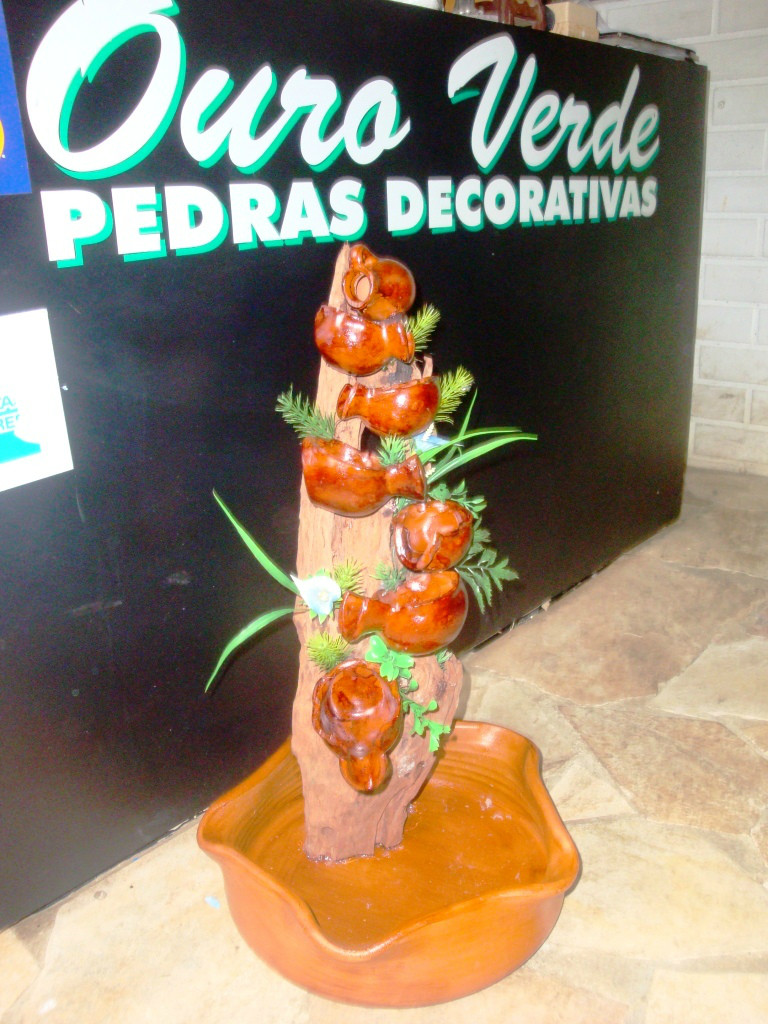 Fontes pedras ouro verde01