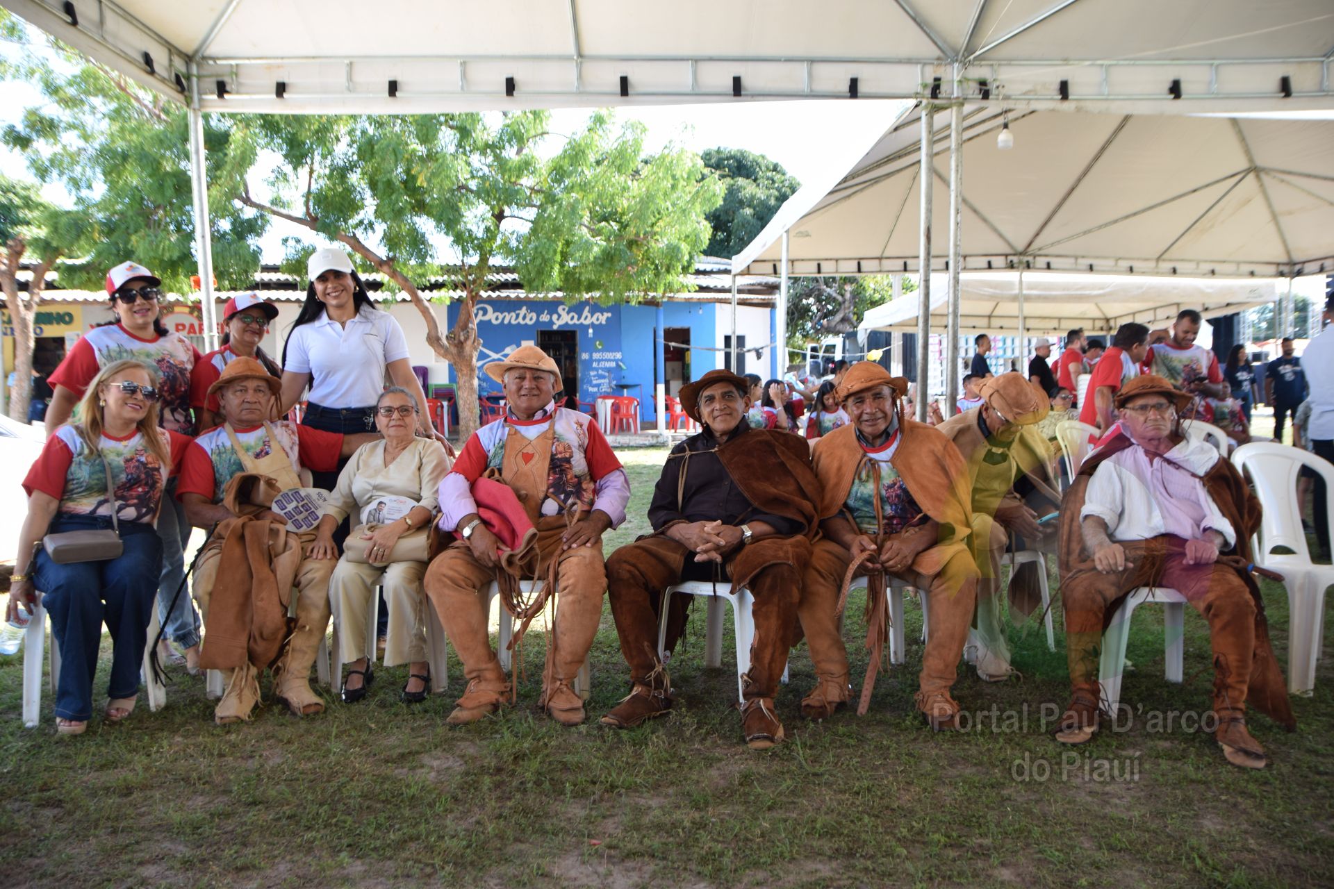 PAU D&rsquo;ARCO DO PIAU&Iacute; CELEBRA TRADI&Ccedil;&Atilde;O E F&Eacute; COM A GRANDE FESTA DO VAQUEIRO