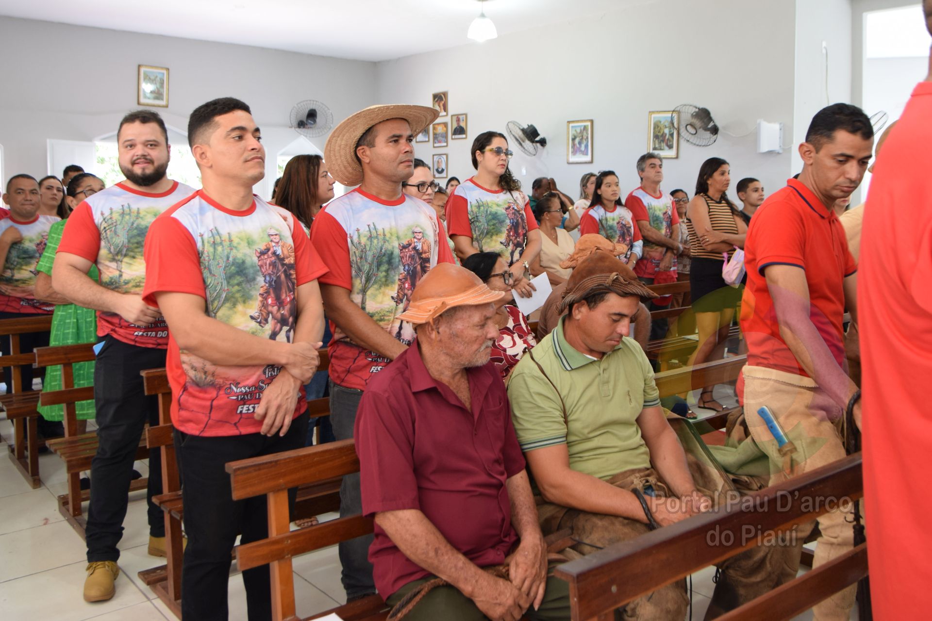 PAU D&rsquo;ARCO DO PIAU&Iacute; CELEBRA TRADI&Ccedil;&Atilde;O E F&Eacute; COM A GRANDE FESTA DO VAQUEIRO