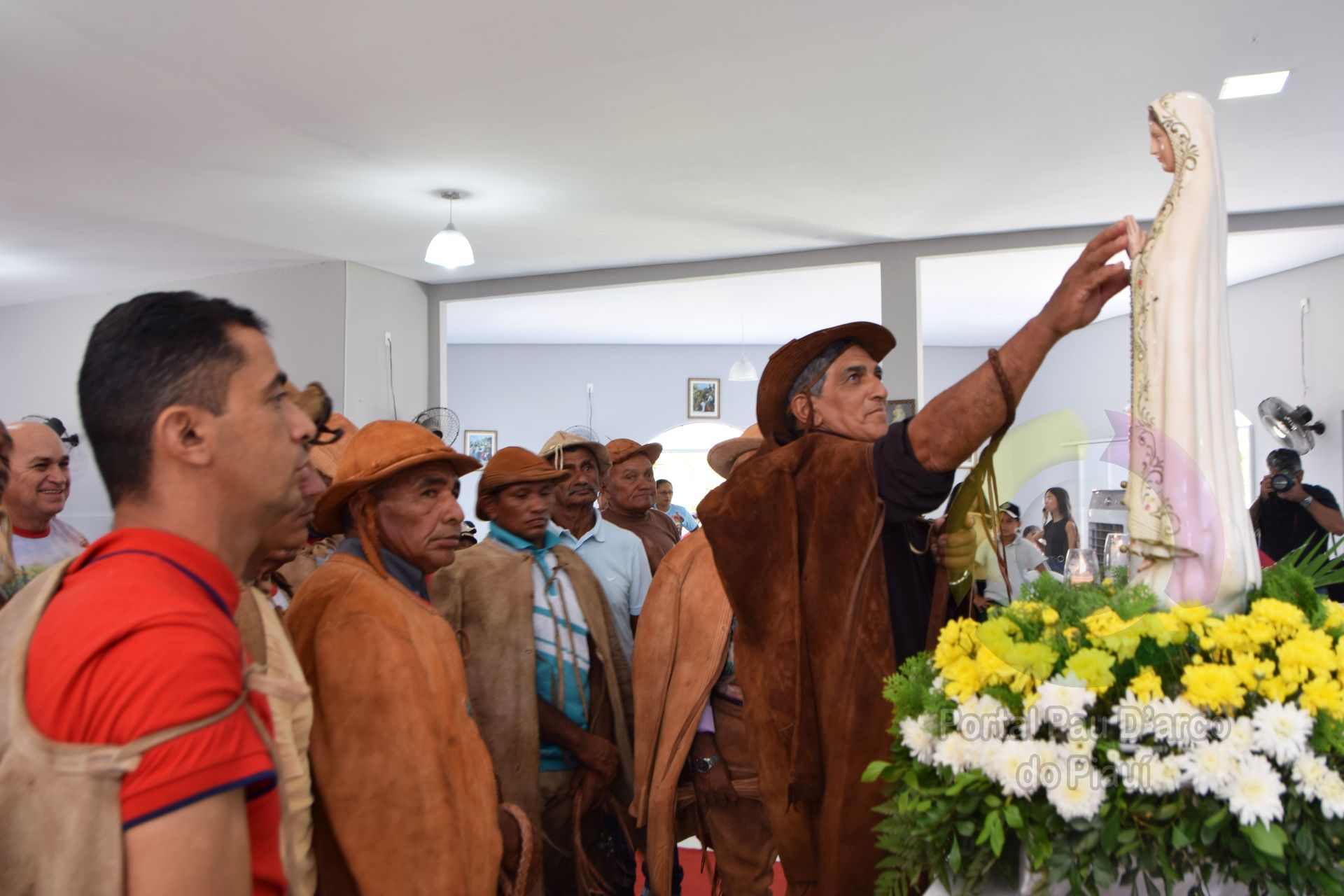 PAU D&rsquo;ARCO DO PIAU&Iacute; CELEBRA TRADI&Ccedil;&Atilde;O E F&Eacute; COM A GRANDE FESTA DO VAQUEIRO