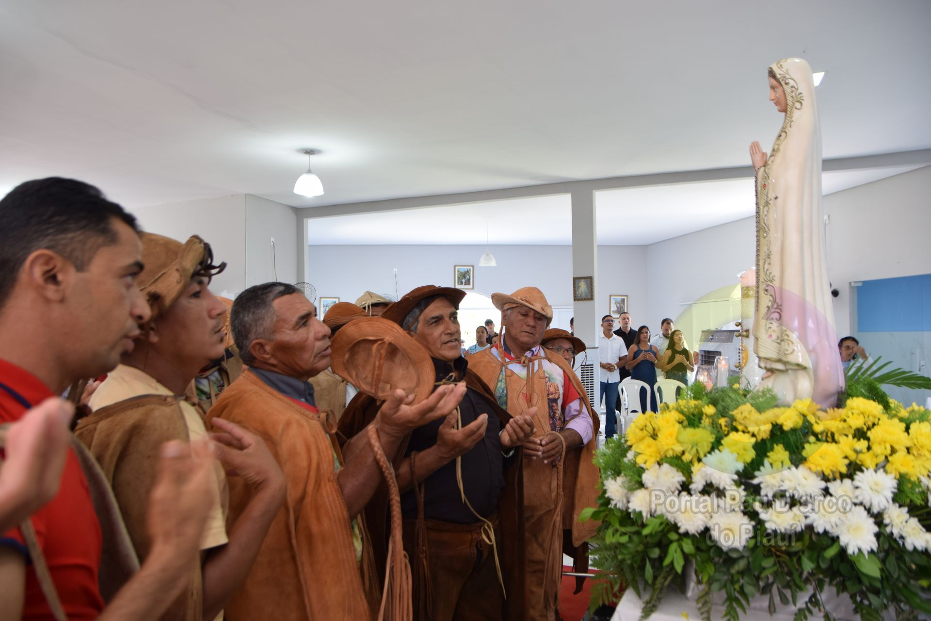 PAU D&rsquo;ARCO DO PIAU&Iacute; CELEBRA TRADI&Ccedil;&Atilde;O E F&Eacute; COM A GRANDE FESTA DO VAQUEIRO