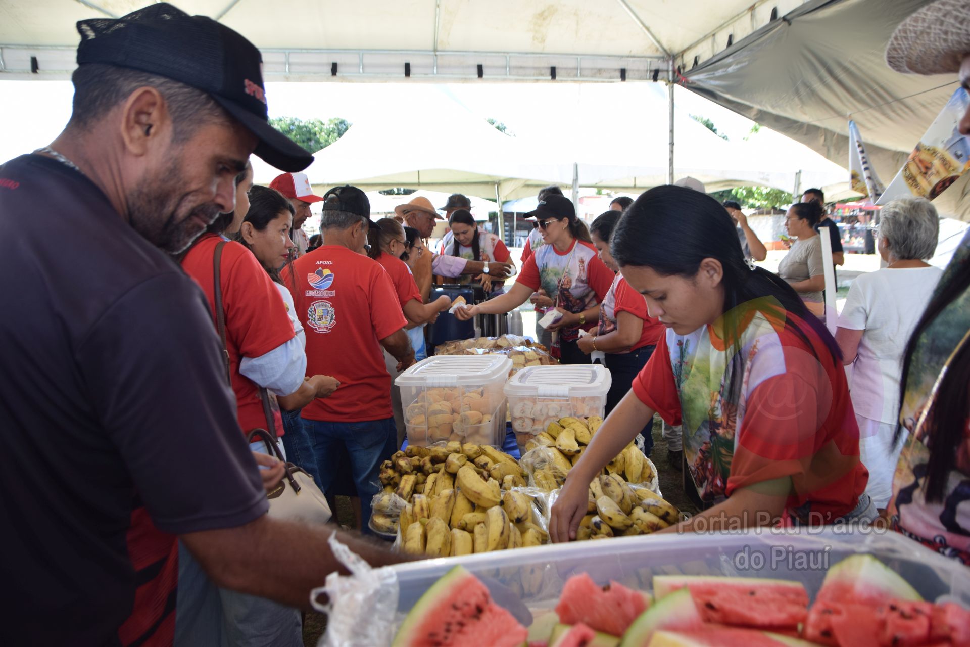 PAU D&rsquo;ARCO DO PIAU&Iacute; CELEBRA TRADI&Ccedil;&Atilde;O E F&Eacute; COM A GRANDE FESTA DO VAQUEIRO