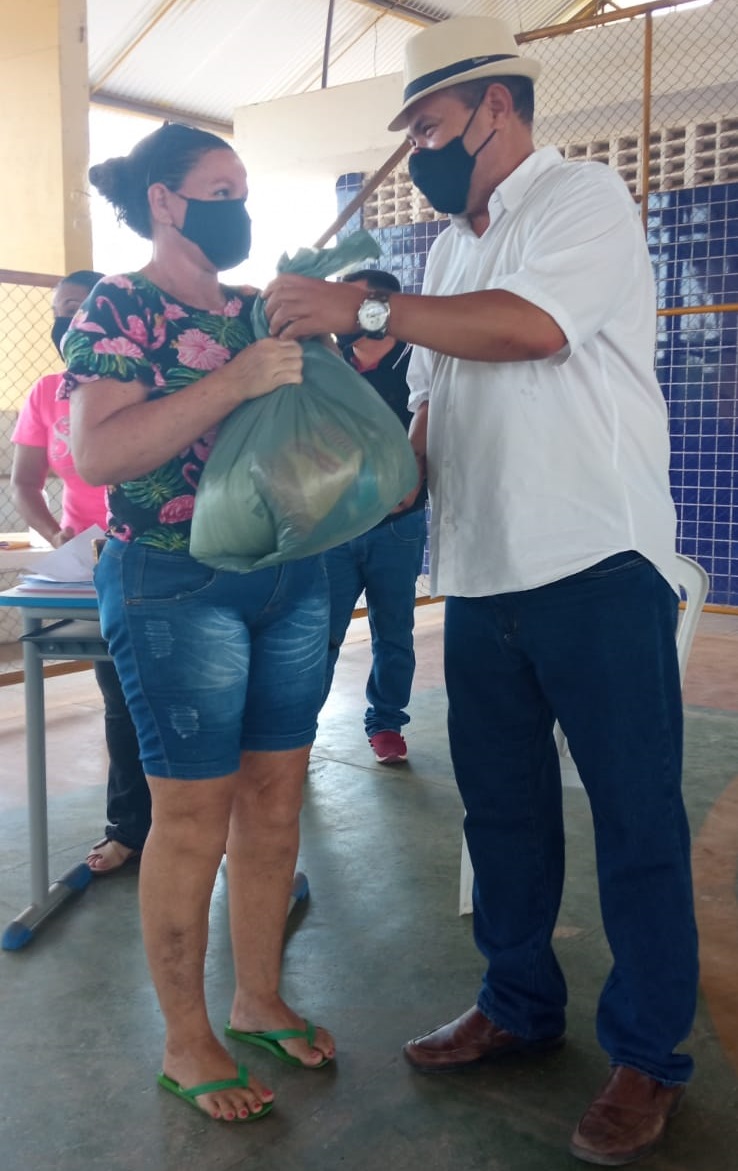 Assistência Social realiza entrega de cestas básicas
