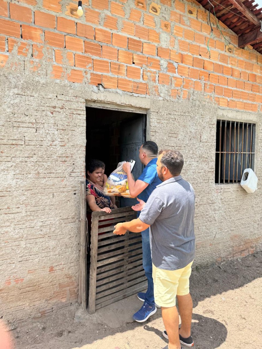 Ação Social leva mais de 300 cestas básicas a famílias em Pau D’Arco do Piauí durante a Semana Santa