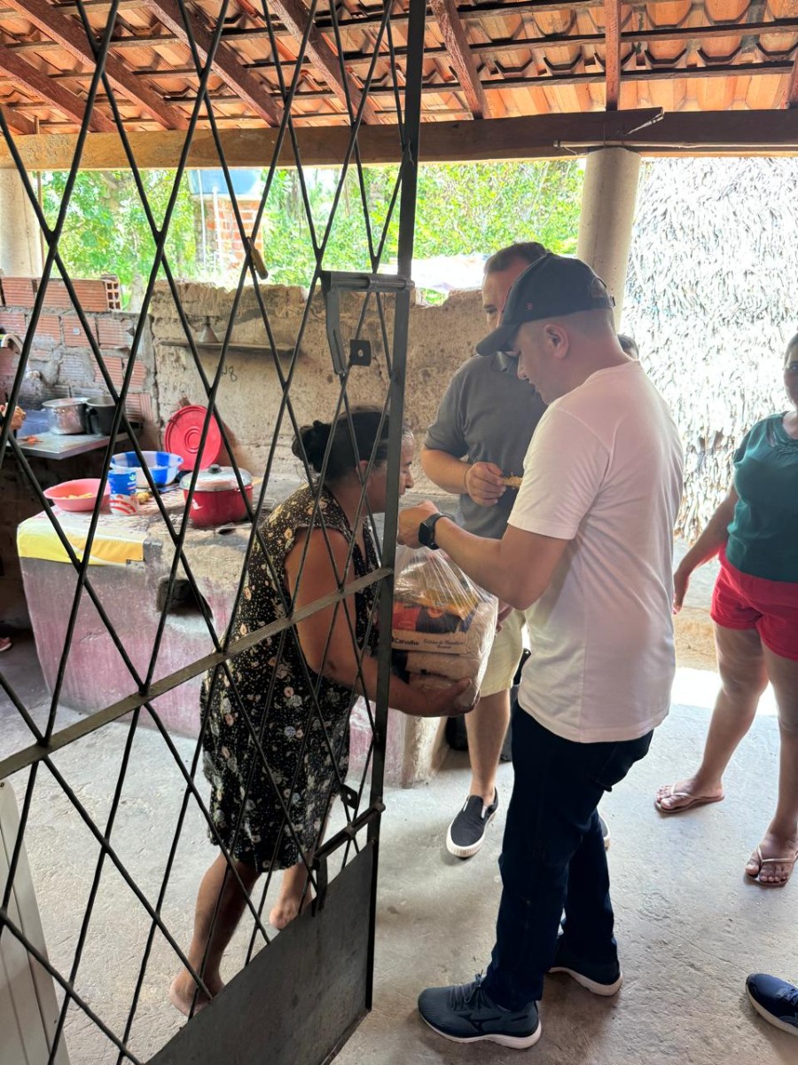 Ação Social leva mais de 300 cestas básicas a famílias em Pau D’Arco do Piauí durante a Semana Santa