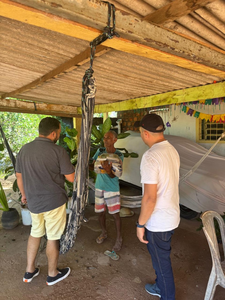 Ação Social leva mais de 300 cestas básicas a famílias em Pau D’Arco do Piauí durante a Semana Santa