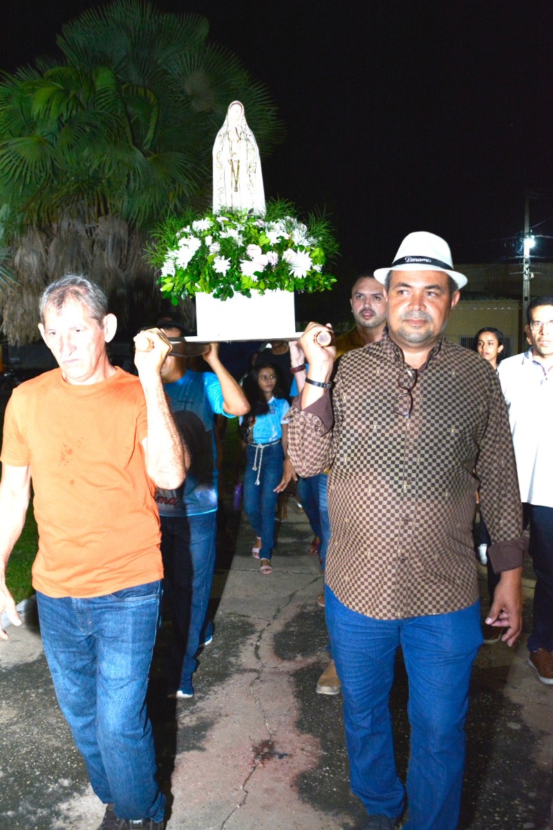Prefeito de Pau D’arco do Piauí prestigia a abertura da festa da padroeira Nossa Senhora de Fátima