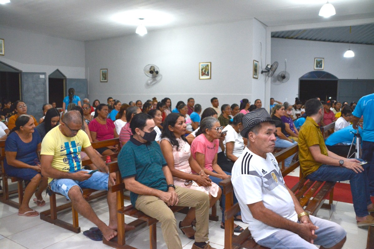 Prefeito de Pau D’arco do Piauí prestigia a abertura da festa da padroeira Nossa Senhora de Fátima