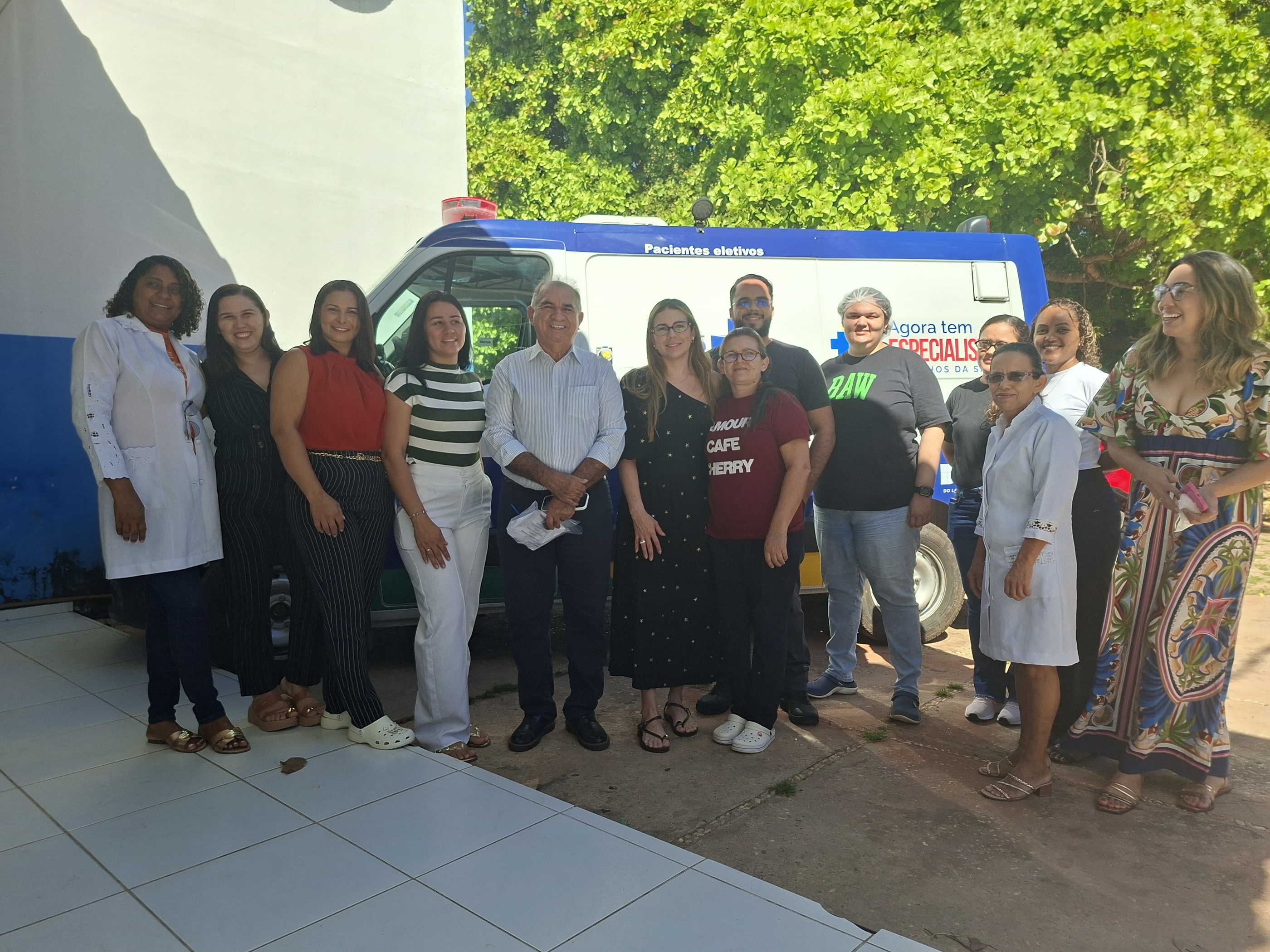 SA&Uacute;DE DE PAU D&rsquo;ARCO DO PIAU&Iacute; GANHA REFOR&Ccedil;O COM ENTREGA DE NOVA AMBUL&Acirc;NCIA
