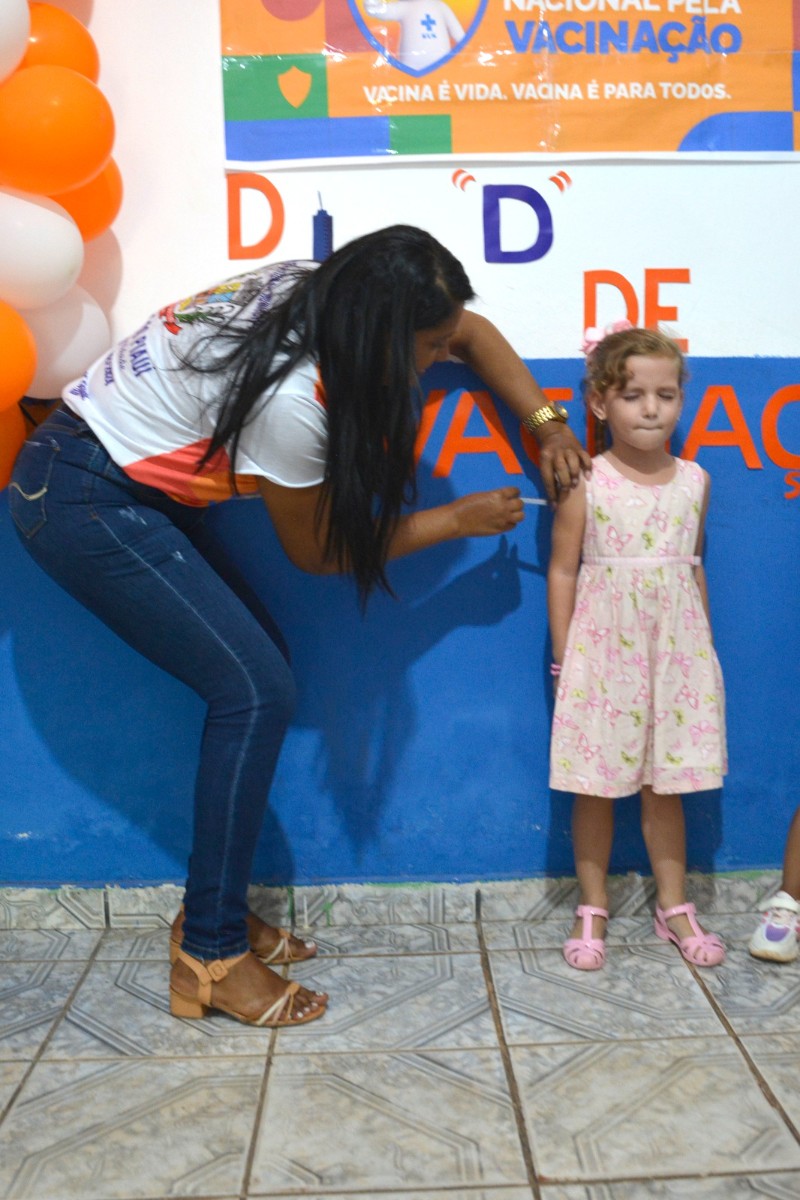 SMS de Pau D’arco do Piauí realiza Dia “D” de vacinação contra influenza, covid-19 e todo calendário de rotinas