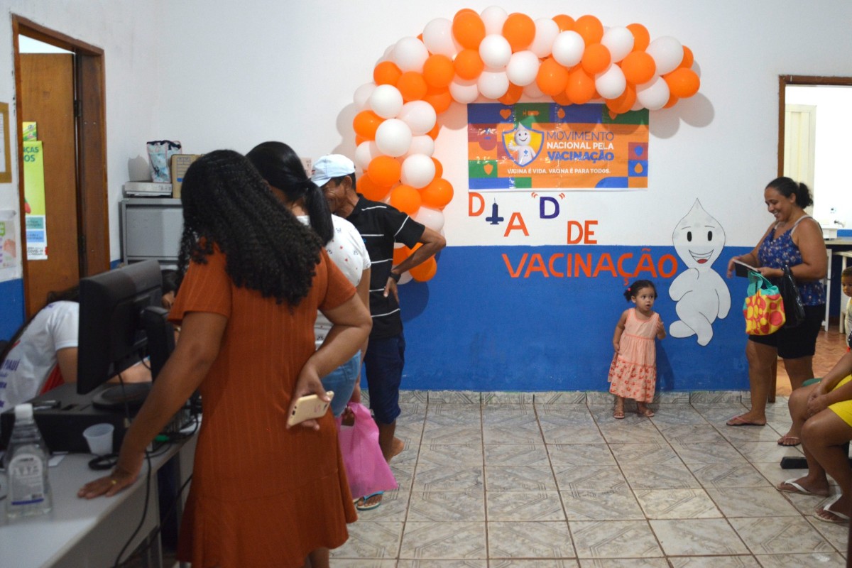 SMS de Pau D’arco do Piauí realiza Dia “D” de vacinação contra influenza, covid-19 e todo calendário de rotinas