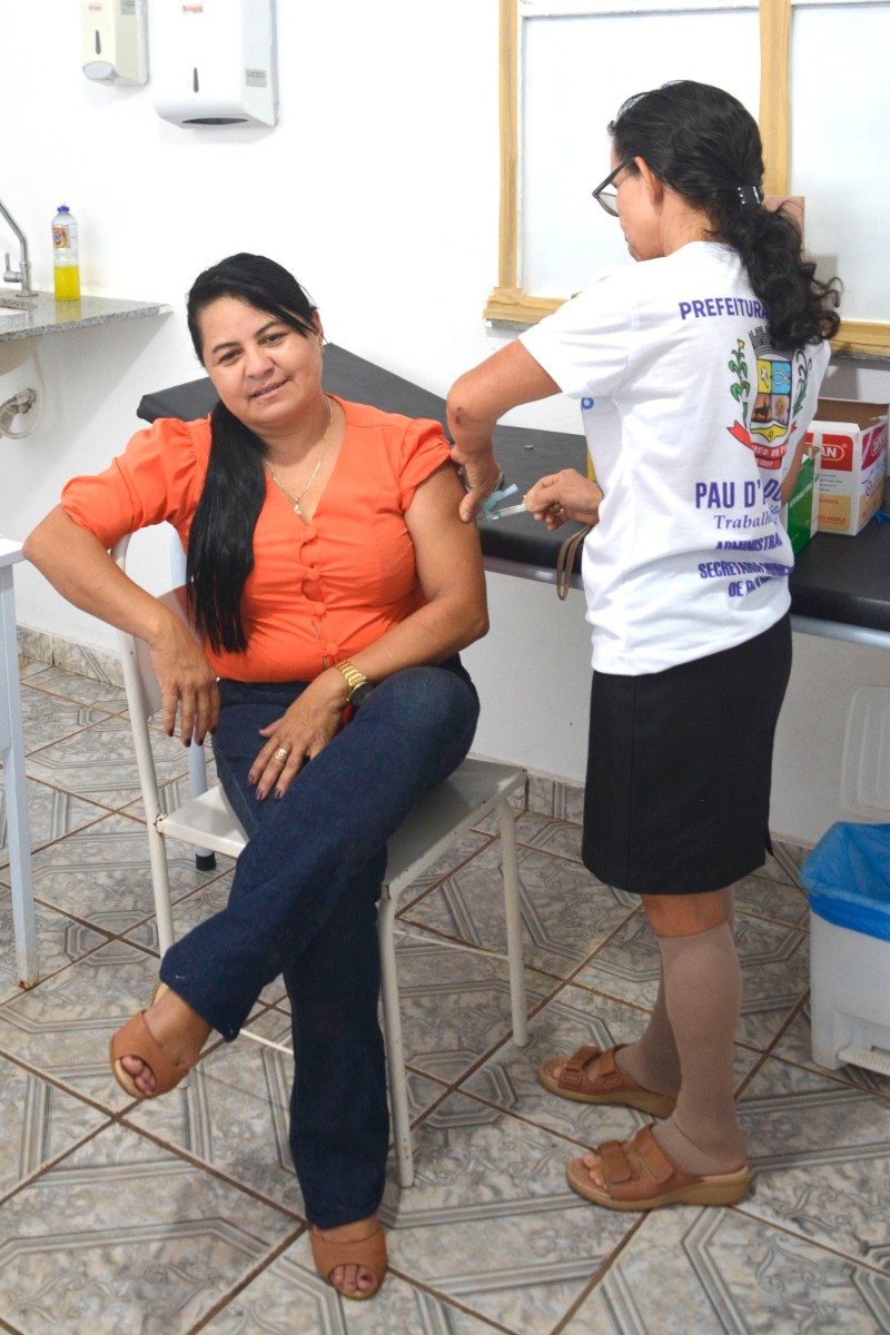 SMS de Pau D’arco do Piauí realiza Dia “D” de vacinação contra influenza, covid-19 e todo calendário de rotinas