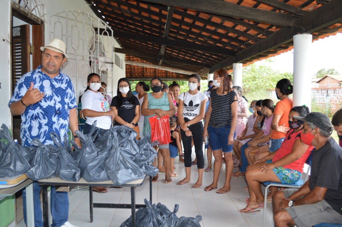 Prefeitura de Pau D’arco do Piauí realiza tradicional entrega de peixes da Semana Santa