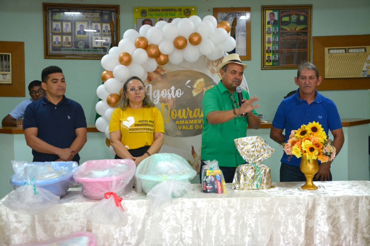 O dentista Dr. Marcelo, alertou às futuras mamães, o comparecimento das mesmo, antes do parto, para evitar problemas odontológico após o parto. Afirmou ainda, fazer tratamento dental durante a gravides não faz mal. No caso de alguma cárie, dor, ou sangramento gengival, é sempre recomendável fazer o tratamento o quanto antes, para que o quadro não se agrave. No período de amamentação, é sempre melhor dizer ao dentista que você está amamentando. Isso ajudará seu dentista a prescrever medicamentos que sejam seguros para você e seu filho, comentou Dr. Marcelo